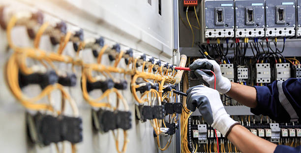 Professional Electrician technician working in Sweetwater, FL